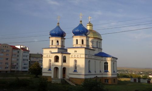 Zdjecie UKRAINA / bukowina / na trasie  Zaleszczyki - Czerniowce / cerkiew