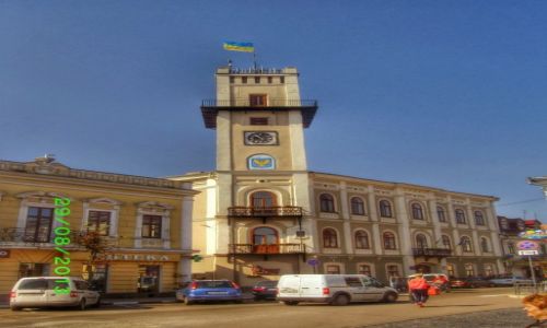 Zdjcie UKRAINA / - / Kolomyja / Ratusz