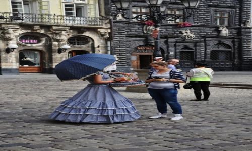 Zdjcie UKRAINA / Lww / Lww / Kwiaciarka