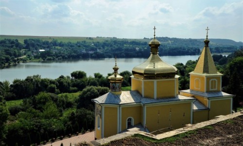 Zdjcie UKRAINA / Obwd Tarnopolski / Winiowiec / Cerkiew Wniebowstpienia Paskiego