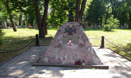 Zdjcie UKRAINA / Iwano-Frankiwsk / Stanisaww / Park-cmentarz