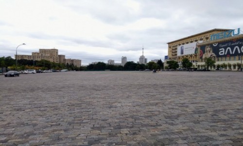 UKRAINA / Charkw / Charkw / Plac Wolnoci Charkw