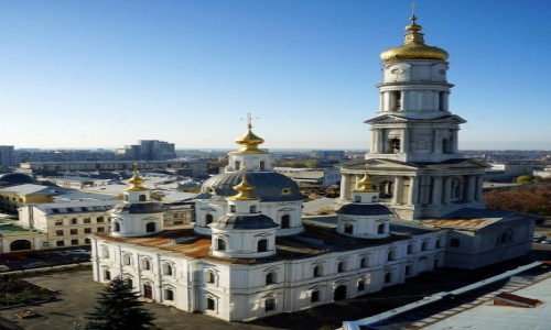 Zdjecie UKRAINA / Charkw / Z dachu Urzdu Miejskiego / Sobr Zanicia Matki Boej