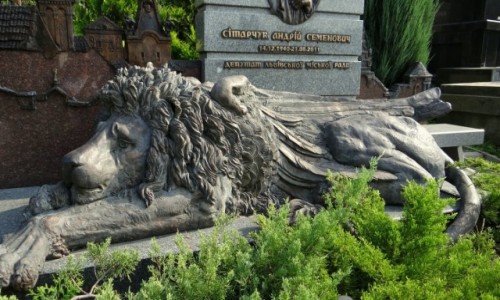 Zdjcie UKRAINA / Obwd lwowski / Lww / Nagrobek