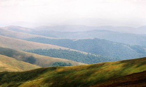 Zdjecie UKRAINA / hm / gdzies tajemniczo znalezine mijsce palcem na mapie / gorki gdzieś na ukrainie