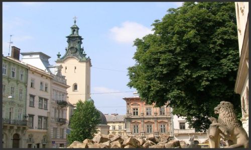 Zdjecie UKRAINA / K r e s y / Lwów / Fragment Rynku