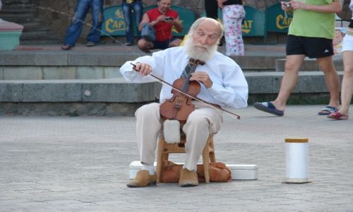 Zdjecie UKRAINA / Auszta / promenada / dla chleba
