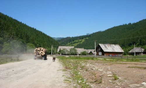 Zdjęcie UKRAINA / Zakarpacie / Pasmo Czarnohory / Ykpaiha Zakarpacie