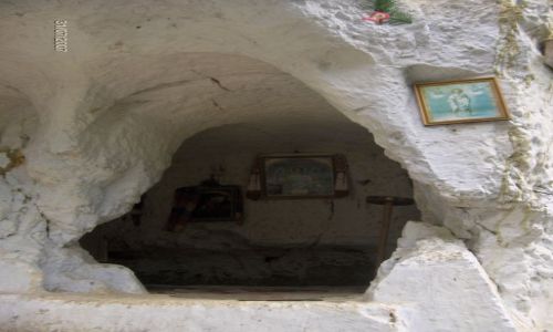 Zdjecie UKRAINA / brak / Bakota / Skalny monastyr z XII-XIV wieku 