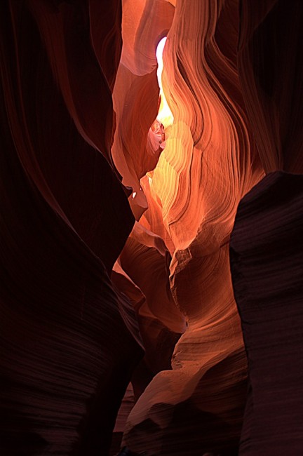 Zdj cia: Antelope Canyon obok miasta Page, Arizona, Gra wiate w kanionie szczelinowym w samo poudnie, USA