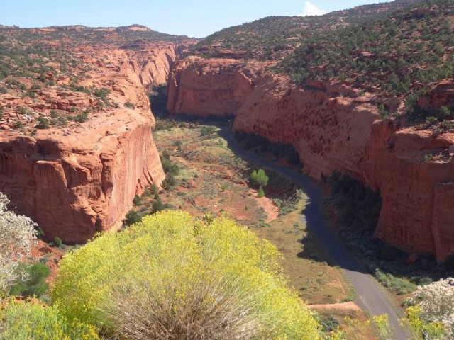 Zdj cia: Escalante, Utah, Zapraszam na BURR TRAIL ROAD 1, USA