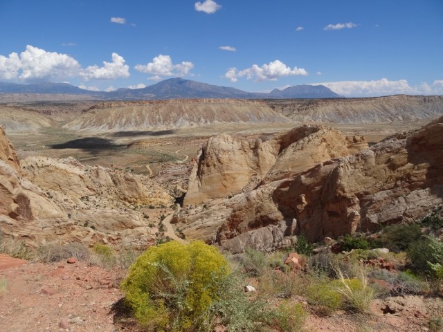 Zdj cia: Capitol Reef NP, Utah, Waterpocket Fold - widok z Burr Trail Road, USA