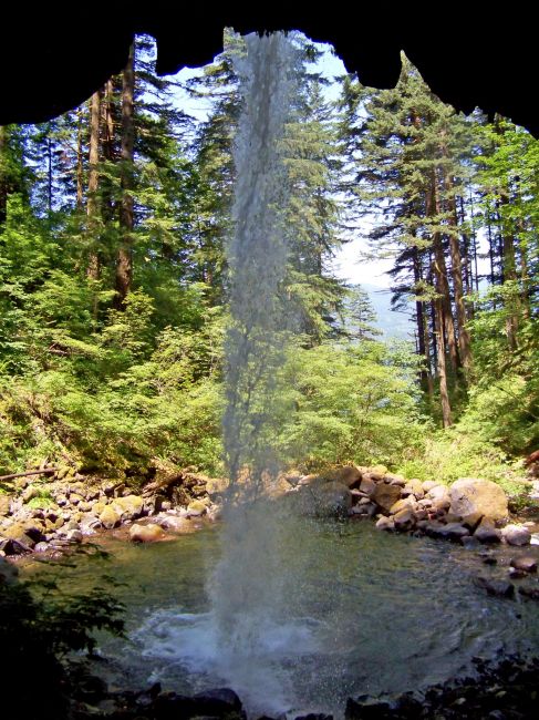 Zdjęcia: Oregon / Columbia River Gorge, wodospadzik od tylu :), USA Zdjęcia: Oregon / Columbia River Gorge, wodospadzik od tylu :), USA