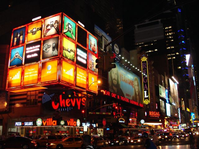 Zdjęcia: Manhattan, Nowy Jork, Centrum Nowego Jorku nocą, USA Zdjęcia: Manhattan, Nowy Jork, Centrum Nowego Jorku nocą, USA