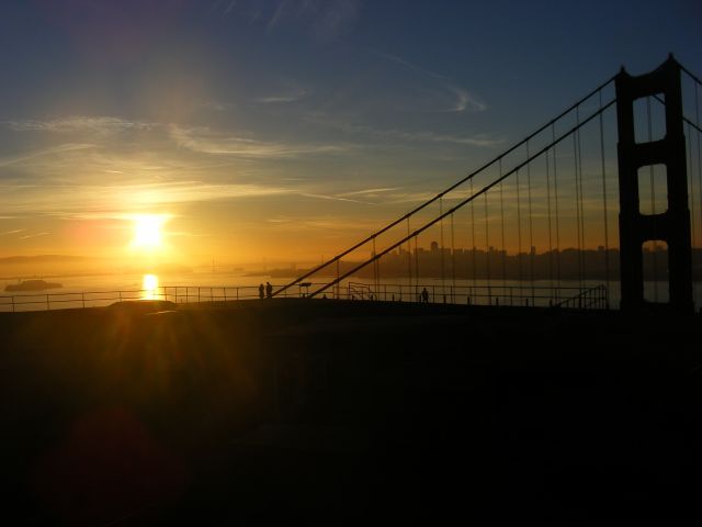 Zdjęcia: San Francisco, Kalifornia, Golden Gate Bridge 6 wschod slonca, USA Zdjęcia: San Francisco, Kalifornia, Golden Gate Bridge 6 wschod slonca, USA