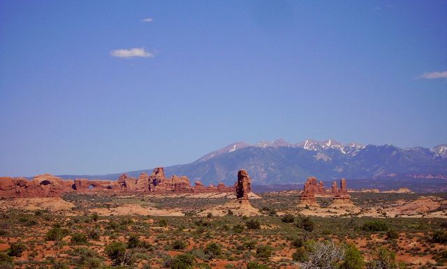 Zdjęcia: Narodowy Park Łuków Skalnych, Utah, widok na Arches Nat.Park, USA Zdjęcia: Narodowy Park Łuków Skalnych, Utah, widok na Arches Nat.Park, USA