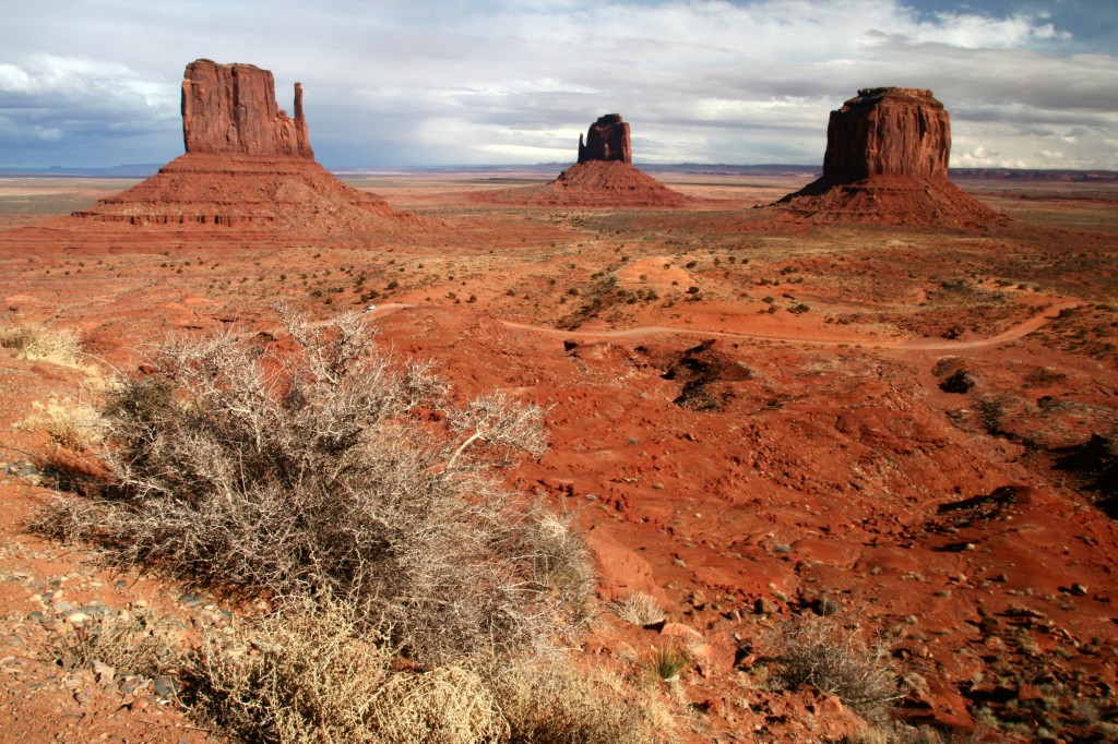 Zdjęcia: Monument Valley, Utah, Dawno temu na Dzikim Zachodzie, USA Zdjęcia: Monument Valley, Utah, Dawno temu na Dzikim Zachodzie, USA