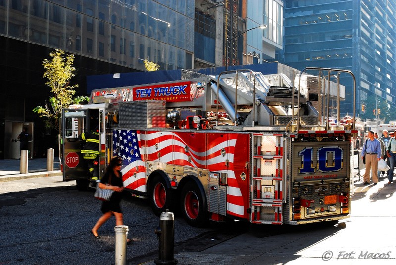Zdjęcia: Manhattan, NYC, Fire Trucks New York, USA Zdjęcia: Manhattan, NYC, Fire Trucks New York, USA