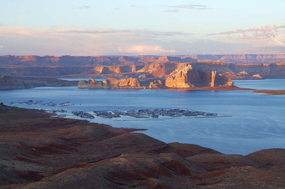 Zdjęcia: Page, Arizona, Powel Lake wieczorem, USA Zdjęcia: Page, Arizona, Powel Lake wieczorem, USA