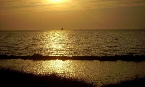 Zdjcie USA / North Carolina / Outer Banks - Ocracoke Island / zachd  soca na Ocracoke Island