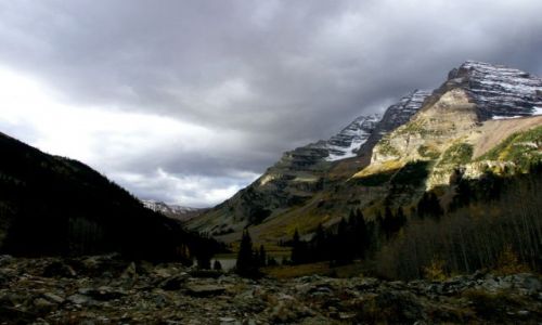 Zdjecie USA / colorado / maroon bells / maroon bells przed burza
