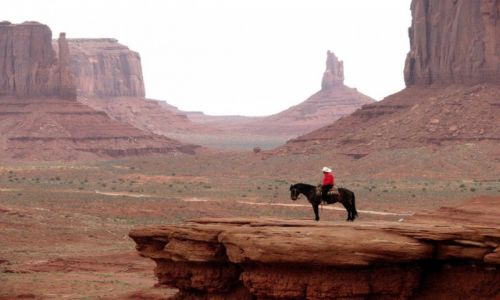 Zdjecie USA / Utah/Arizona / Monument Valley / Dziki zachd?