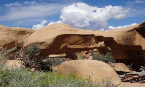 Zdjcie USA / Utah / Escalante, Devils Garden / Diabelski Ogrd - Mano Arch 2