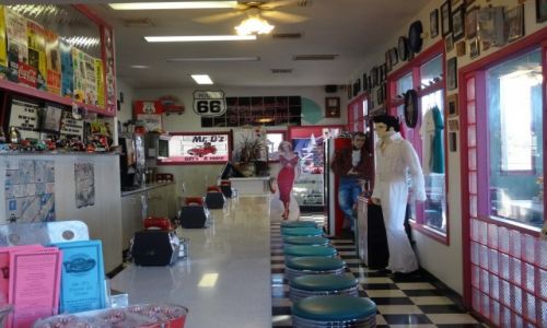 Zdjcie USA / Arizona / Seligman / Oryginalny wystrj wnetrza baru na Route 66
