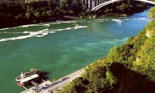 Zdjecie USA / NY / Niagara Falls / Lady of The Mist