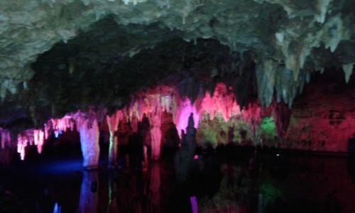 Zdjcie USA / MISSURI / MERAMEC / JASKINIE JESSE JAMES