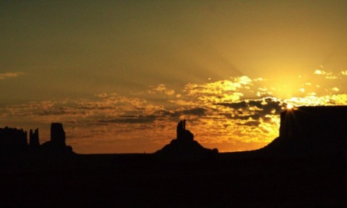 Zdjęcie USA / Arizona / The Toad Stools / Poranek w Dolinie Monumentów