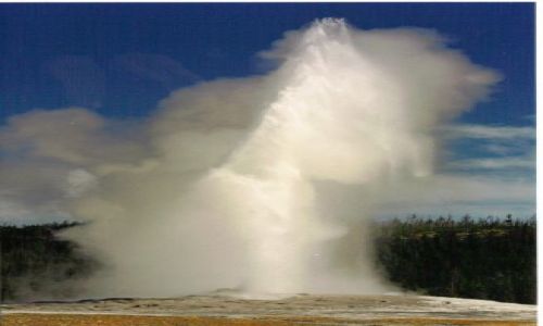 Zdjcie USA / brak / Yellowstone National Park / Wybuch gejzeru 