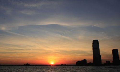 Zdjęcie USA / brak /  NYC    widok  na  new  jersey / zachód  slonca