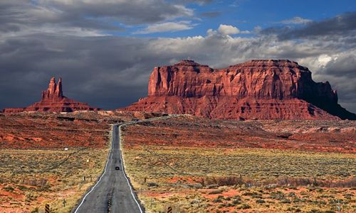 Zdjecie USA / Utah/Arizona / Monument Valley / Na granicy Utah i Arizony