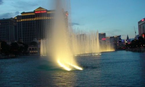 Zdjecie USA / Newada / Las Vegas / Tanczace fontanny...