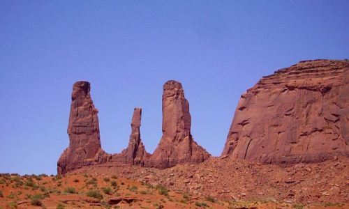 Zdjecie USA / Arizona / Monument Valley / formacja sklana - Trzy Siostry