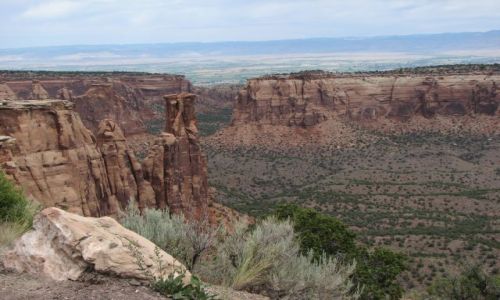 Zdjecie USA / Kolorado / niedaleko Grand Junction / Colorado National Monument