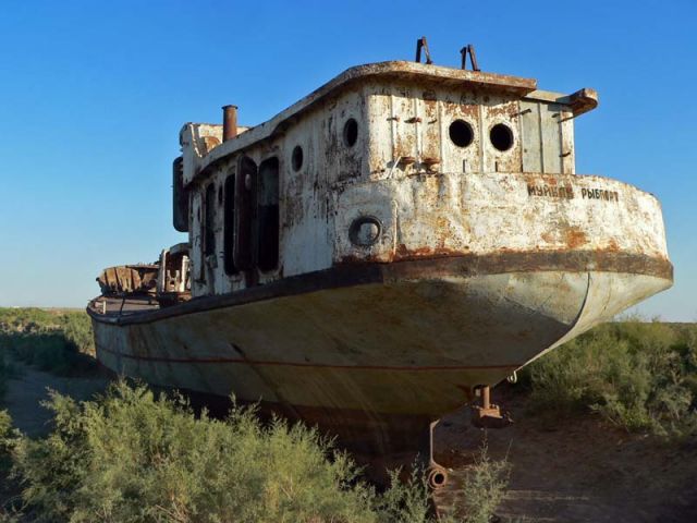 Zdjęcia: Jezioro Aralskie, Tak tutaj kiedyś było morze, UZBEKISTAN Zdjęcia: Jezioro Aralskie, Tak tutaj kiedyś było morze, UZBEKISTAN