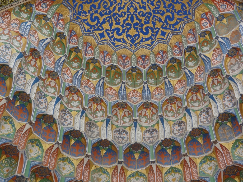 Zdjęcia: Buchara, Tęczowo mi: Portal medresy w Bucharze, UZBEKISTAN Zdjęcia: Buchara, Tęczowo mi: Portal medresy w Bucharze, UZBEKISTAN
