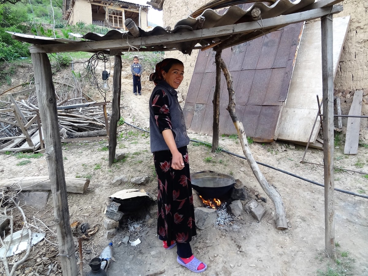 Zdjęcia: Gdzieś po drodze, Na północ od Taszkentu, Scenki z życia wiejskiego, UZBEKISTAN Zdjęcia: Gdzieś po drodze, Na północ od Taszkentu, Scenki z życia wiejskiego, UZBEKISTAN