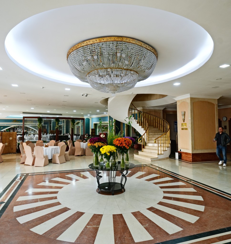 Zdjęcia: ., Taszkent, Hotel Uzbekistan - lobby, UZBEKISTAN Zdjęcia: ., Taszkent, Hotel Uzbekistan - lobby, UZBEKISTAN