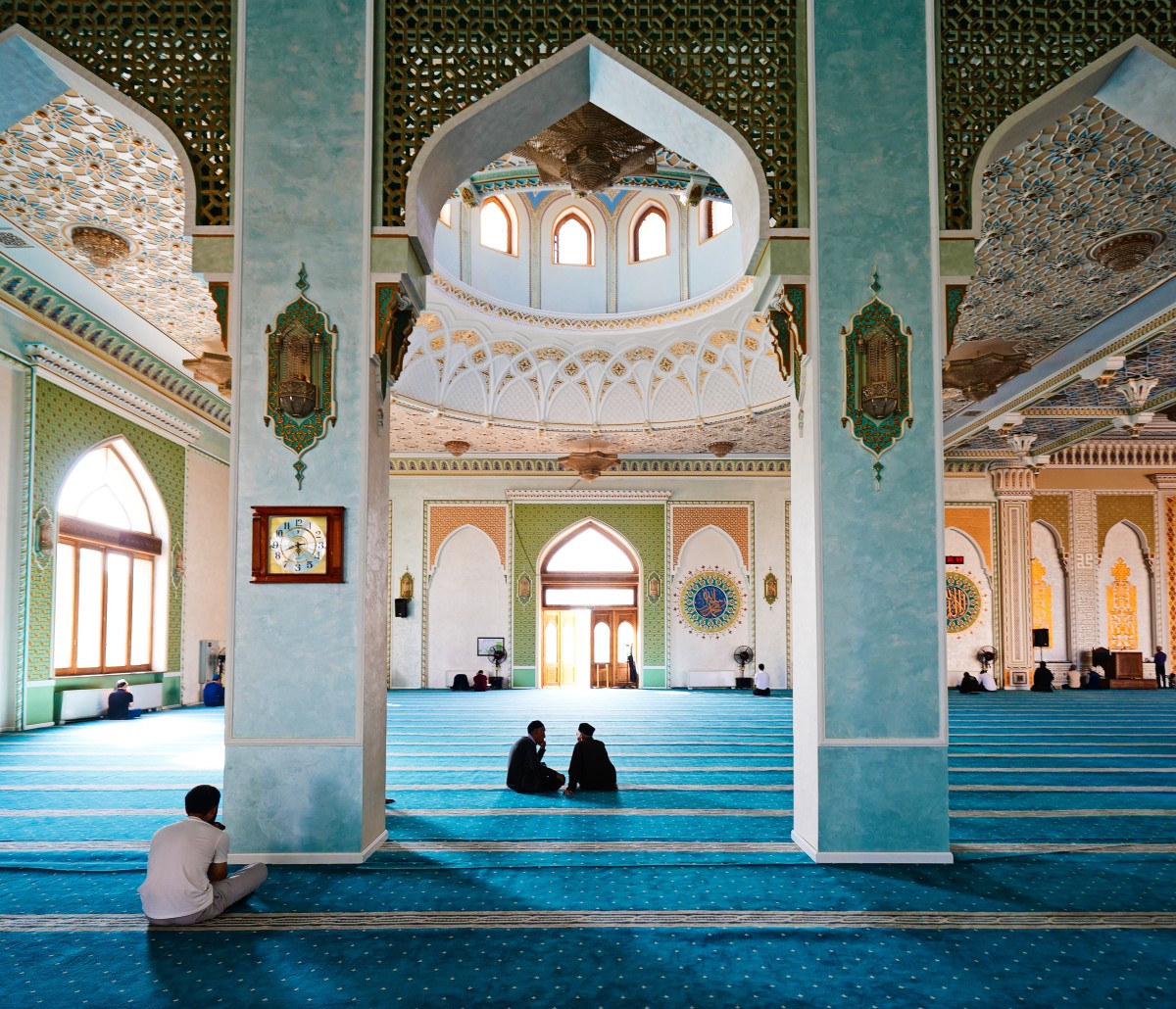 Zdjęcia: Kompleks Hast Imam, Taszkent, W rozmowie, w zadumie i modlitwie, UZBEKISTAN Zdjęcia: Kompleks Hast Imam, Taszkent, W rozmowie, w zadumie i modlitwie, UZBEKISTAN