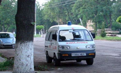 Zdjęcie UZBEKISTAN / - / Taszkient / Ambulance
