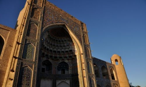 UZBEKISTAN / Buchara / za murami cytadeli / Medresa Uug Bega