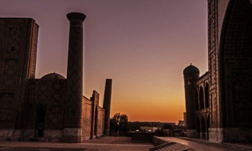 Zdjcie UZBEKISTAN / wilajet samarkandzki / Samarkanda / Registon