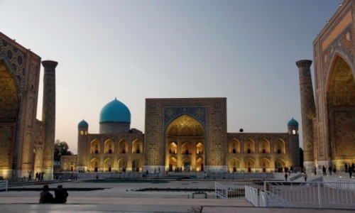 Zdjcie UZBEKISTAN / Samarkanda / Samarkanda / Samarkandzki Registan