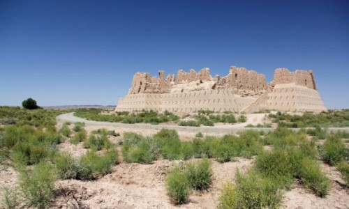 Zdj�cie UZBEKISTAN / Karaka�pacja / Kyzyl-Kala / Fort Kyzyl-Kala
