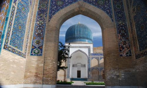 Zdjecie UZBEKISTAN / Samarkanda / Samarkanda / Błękitna kopuła