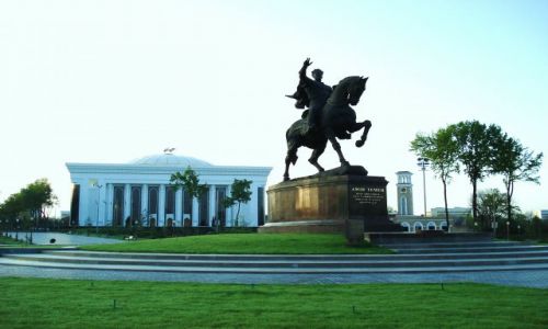 Zdjęcie UZBEKISTAN / Taszkient / Taszkient / PomnikTamerlana
