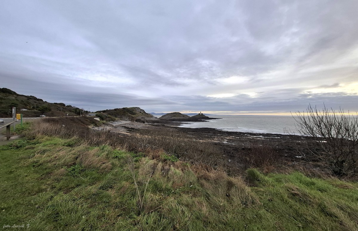 Zdjęcia: Latarnia Morska Mumbles., Swansea., Spacer do trzech plaż., WALIA Zdjęcia: Latarnia Morska Mumbles., Swansea., Spacer do trzech plaż., WALIA